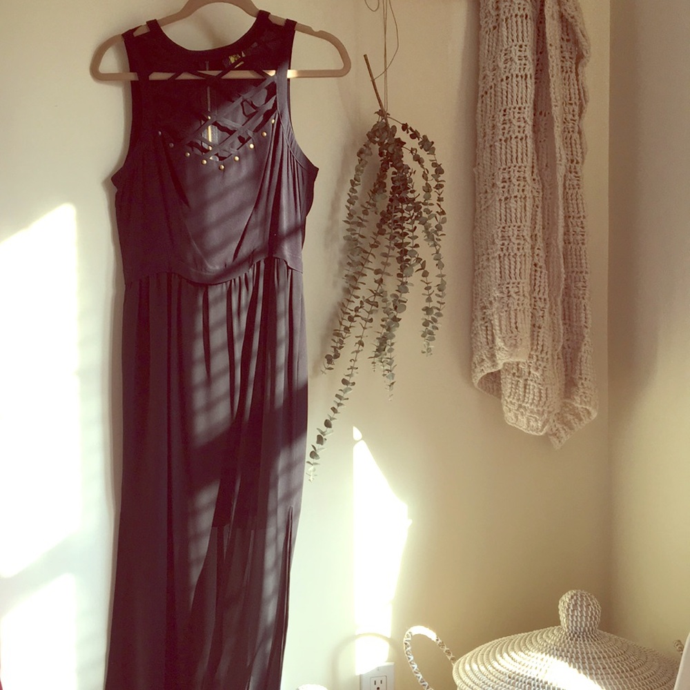 Basic black maxi with beautiful details